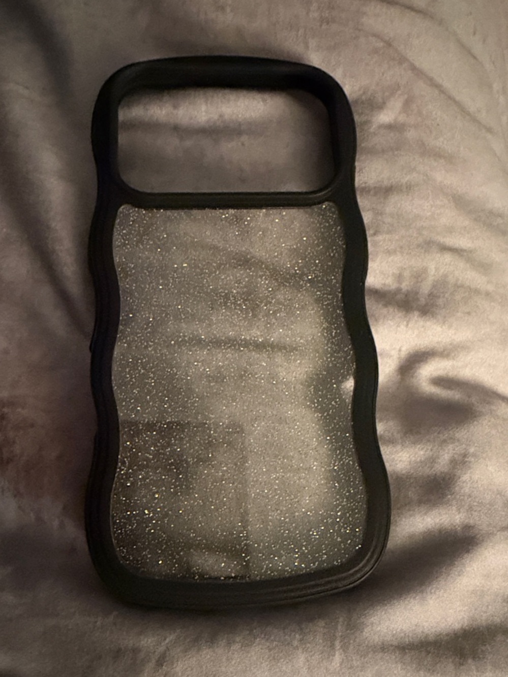 iPhone 17 Pro- Black Gold Glitter Shockproof case